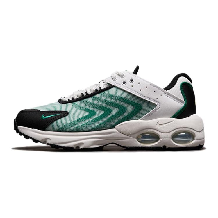 Nike Air Max TW