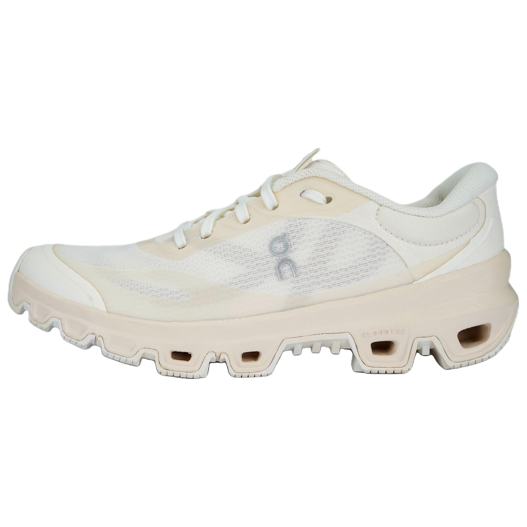 On昂跑 LOEWE x On Cloudventure 2.0 Beige