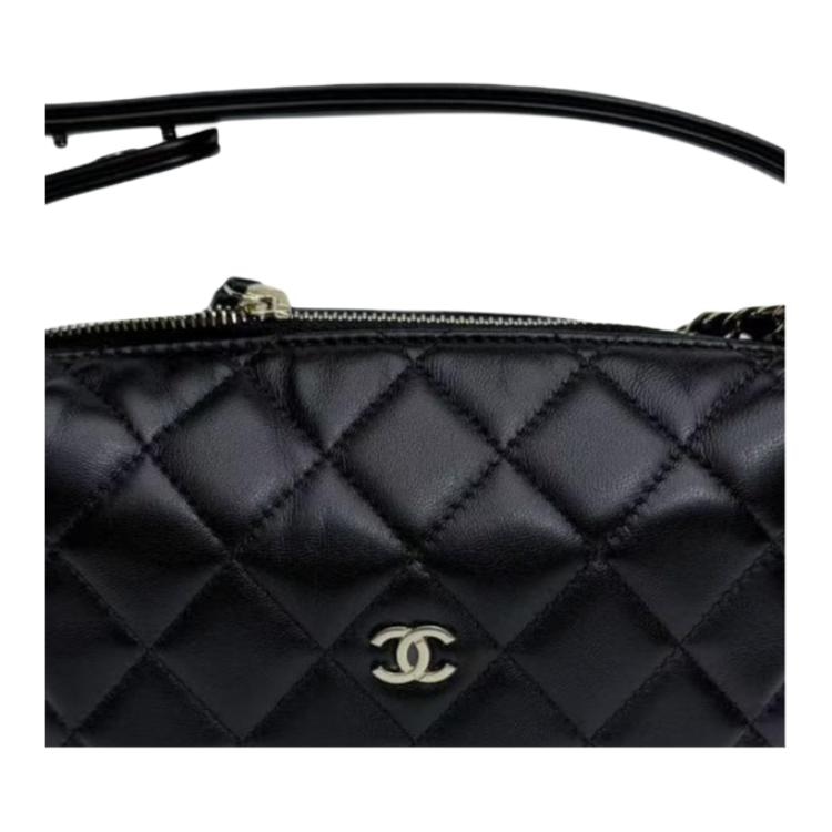 Chanel 25C C Logo Hobo — фото 10