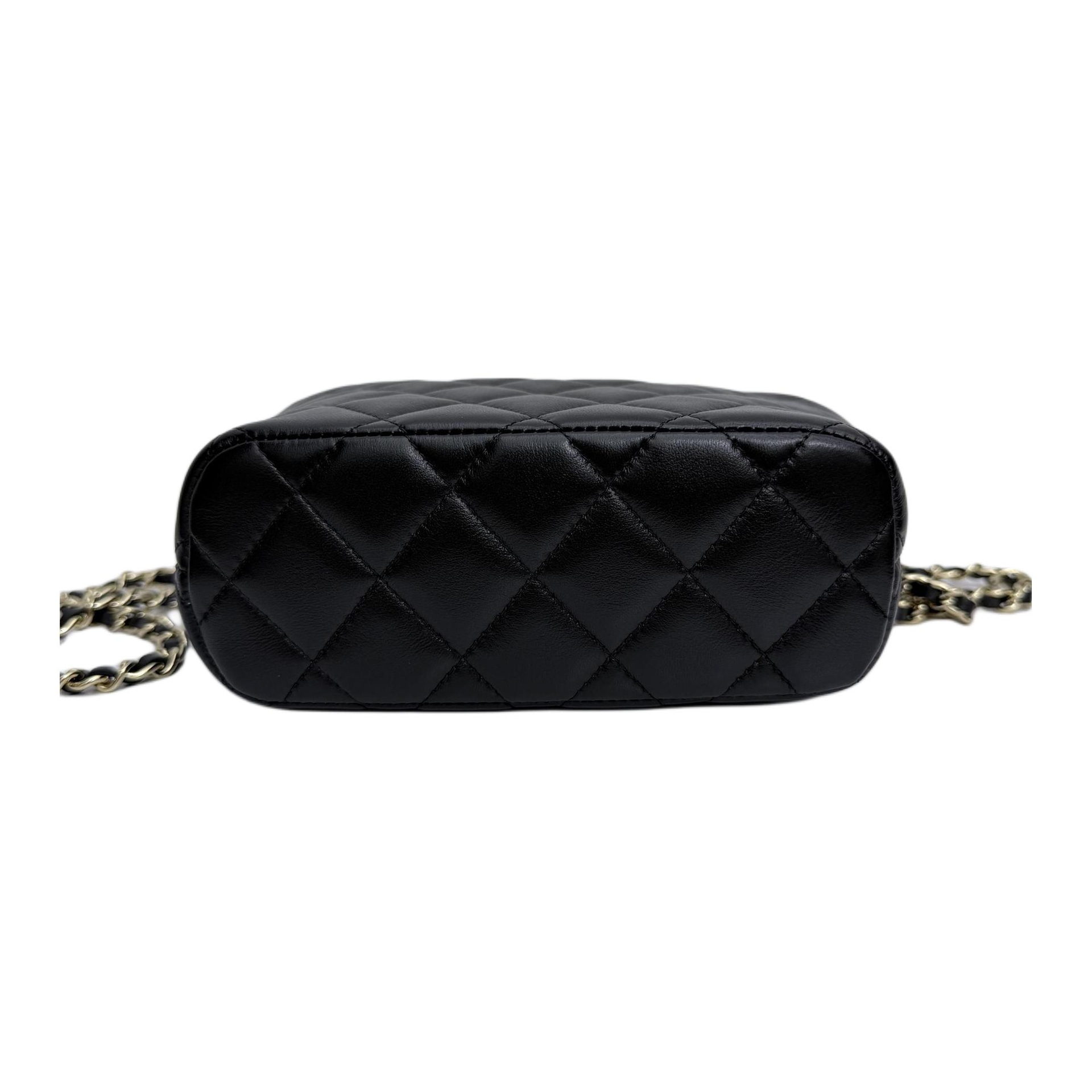 Chanel 25C C Logo Hobo — фото 9