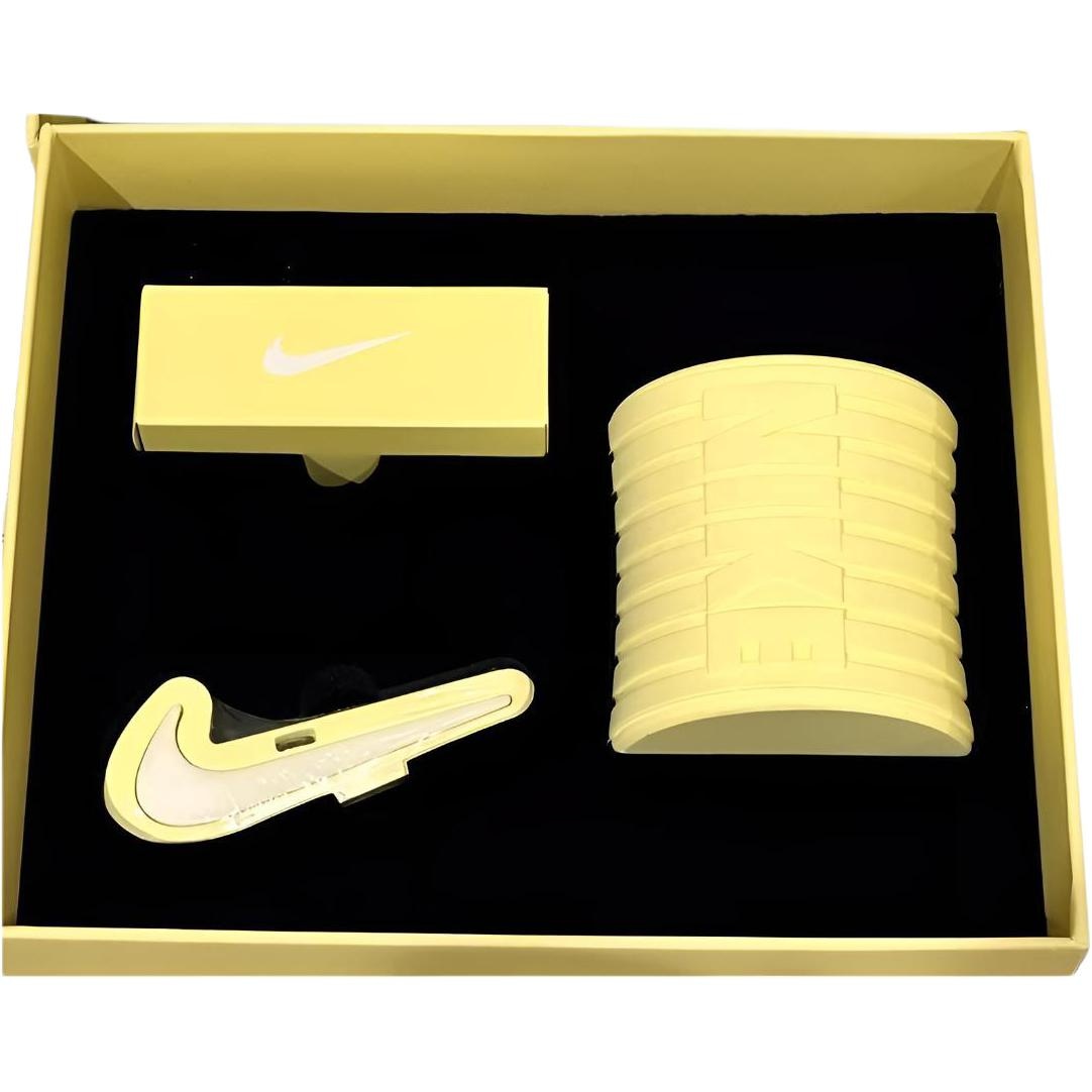 Nike Box (Candle + keychain)