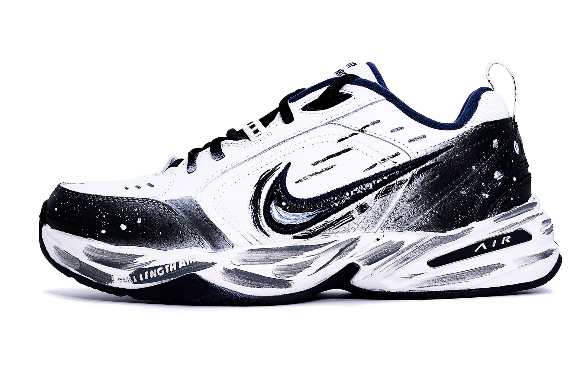 Nike Air Monarch 4