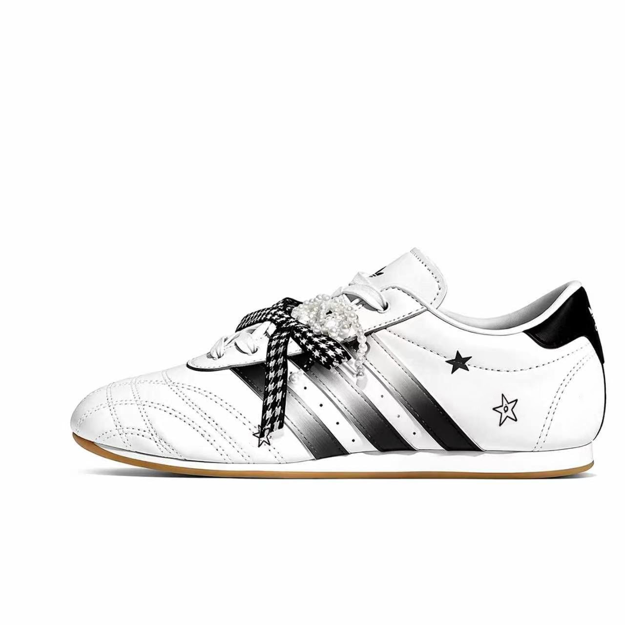 adidas originals Taekwondo T ins