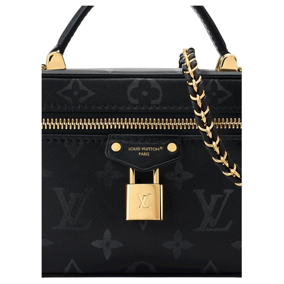 Louis Vuitton VANITY CHAIN POUCH LV — фото 4