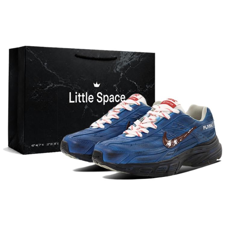 Nike Initiator