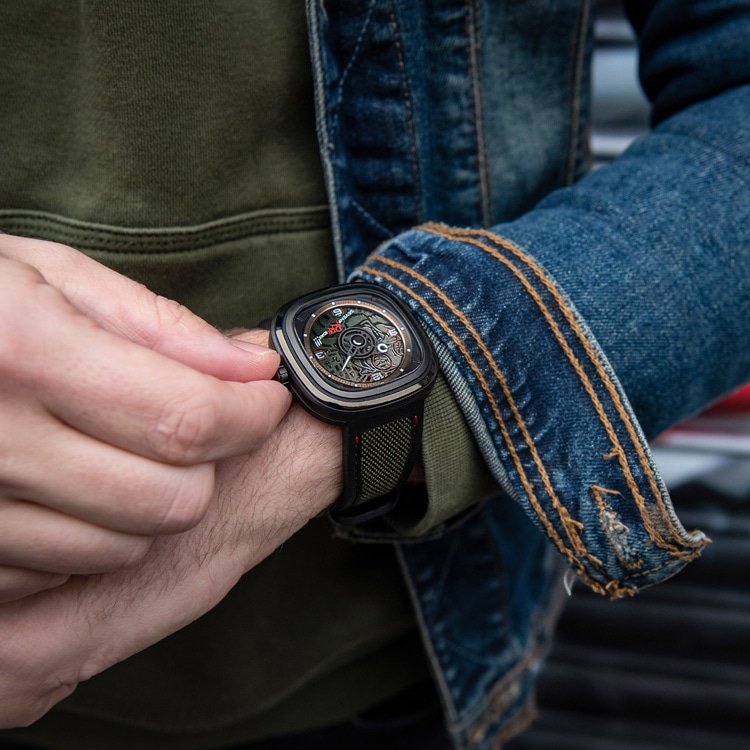 SEVENFRIDAY/七个星期五 SEVENFRIDAY T 45.6mm T304 — фото 3
