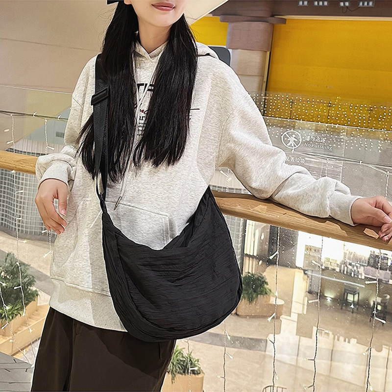 Hawa Nylon Shoulder Bag — фото 11