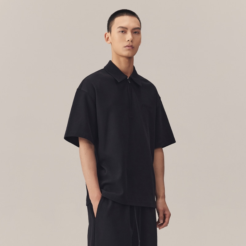 Chinism Logo Embroidered Half-Zip Polo Shirt — фото 7