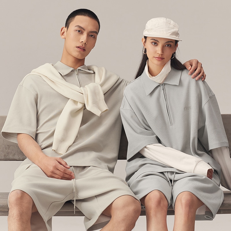 Chinism Logo Embroidered Half-Zip Polo Shirt — фото 11