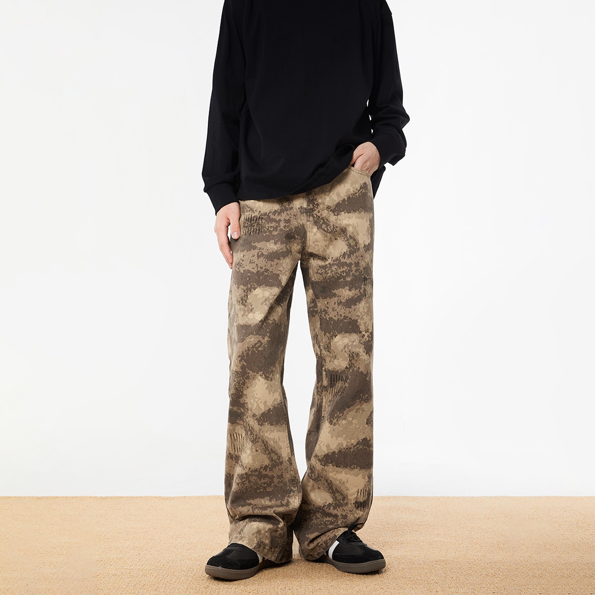 Urs Ggon Vintage Washed Embroidered Loose Flare Pants — фото 2