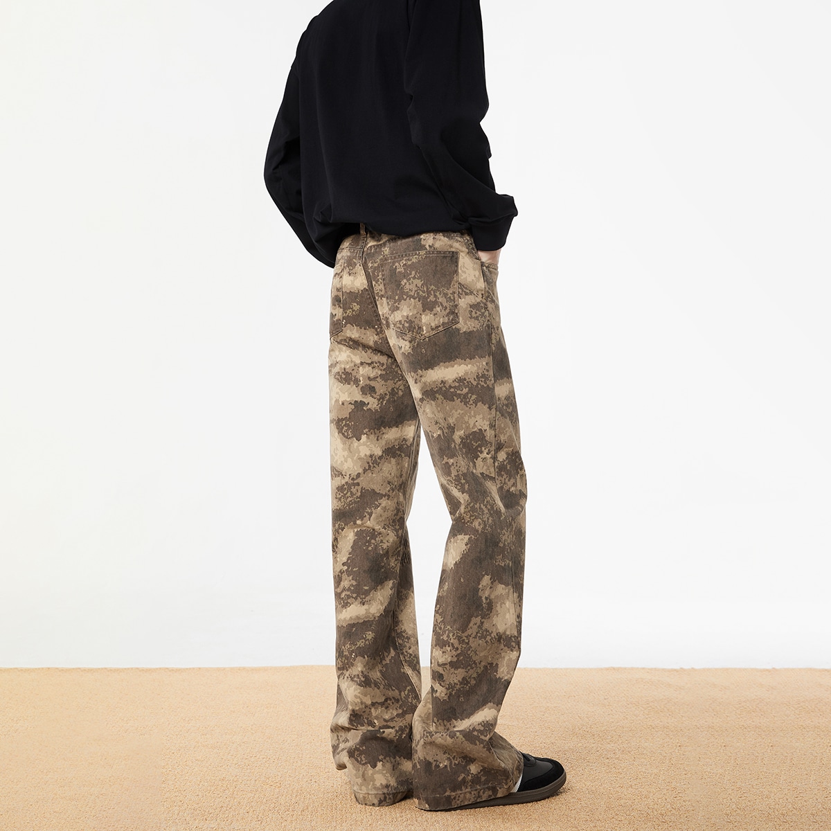 Urs Ggon Vintage Washed Embroidered Loose Flare Pants — фото 5