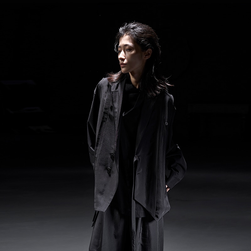 HUANXIANGZHE Huànxiàngzhě Black Vest — фото 2