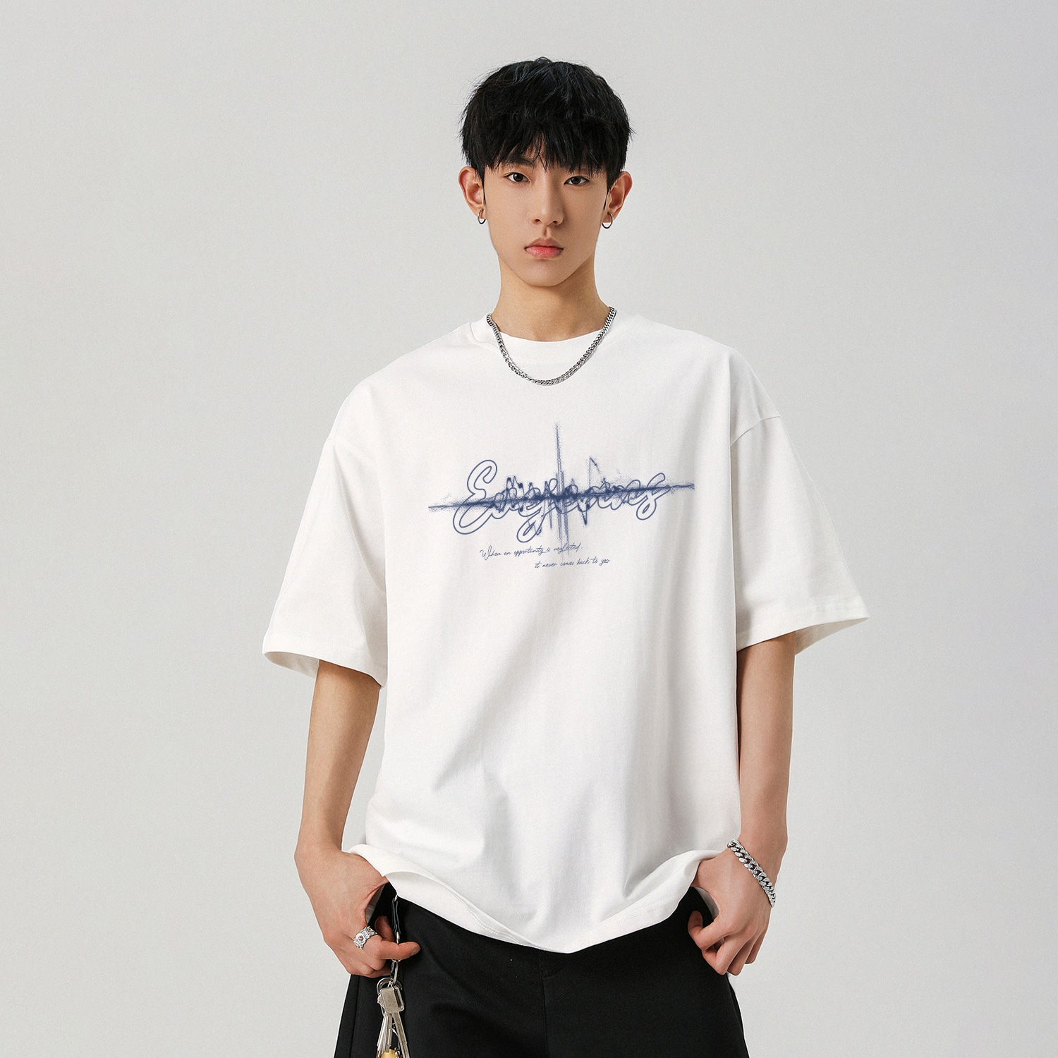 依文 EVE Jeans Basic Logo Tee — фото 6