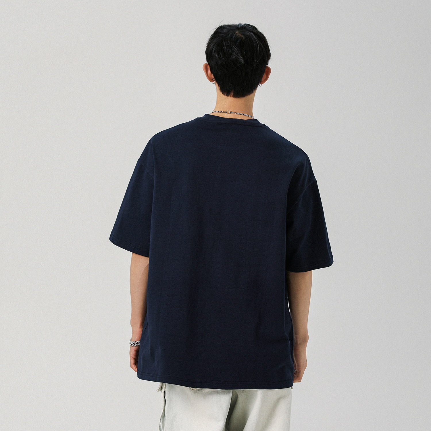 依文 EVE Jeans Basic Logo Tee — фото 11