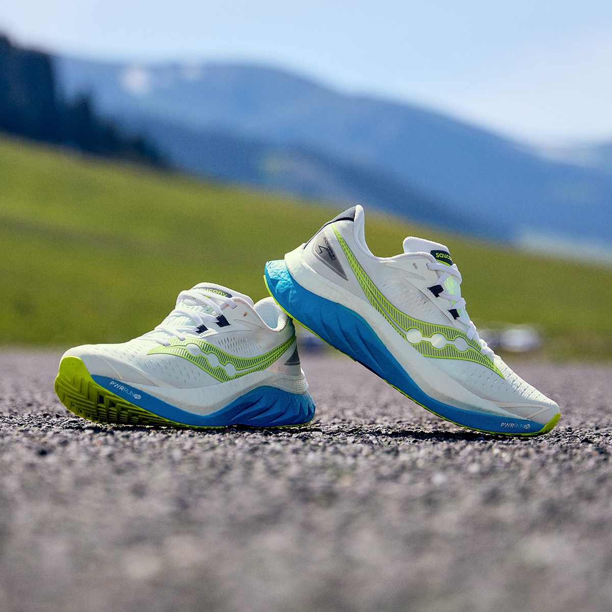 Saucony Endorphin Speed 4 White Green — фото 7