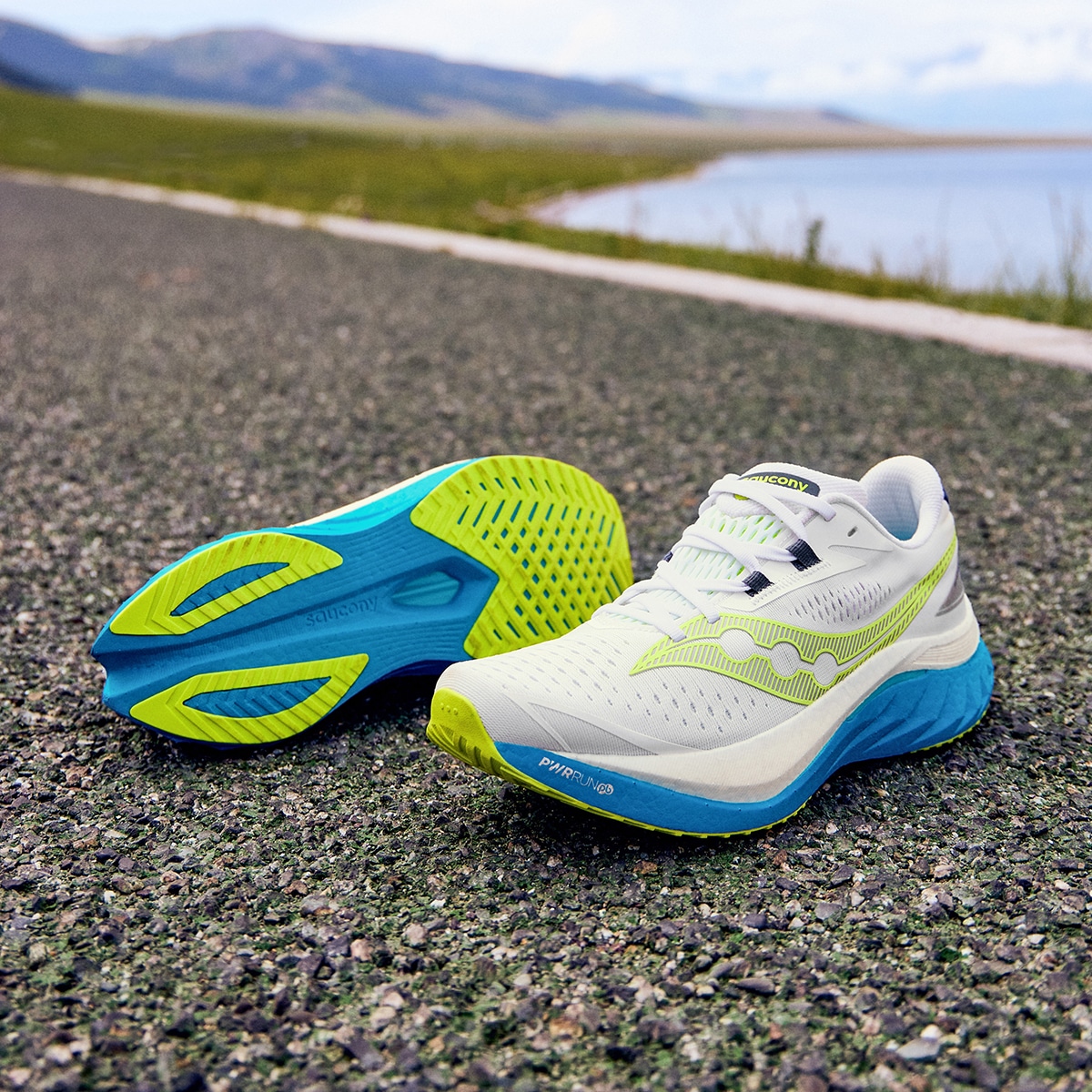 Saucony Endorphin Speed 4 White Green — фото 6