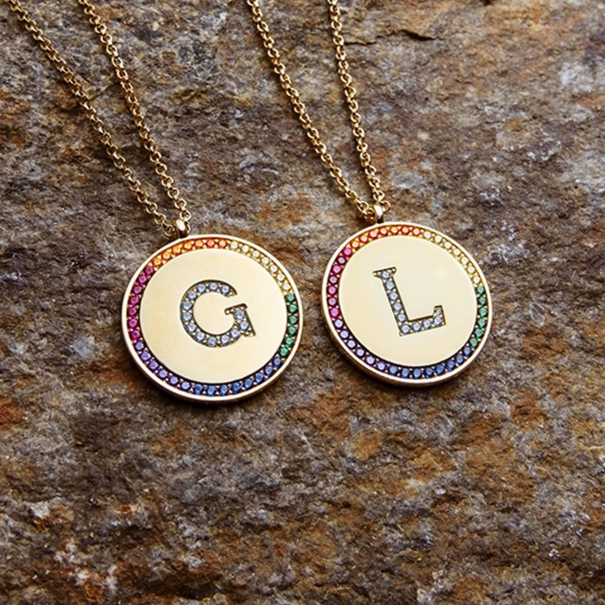 Apm Monaco Rainbow Letter Necklace — фото 6