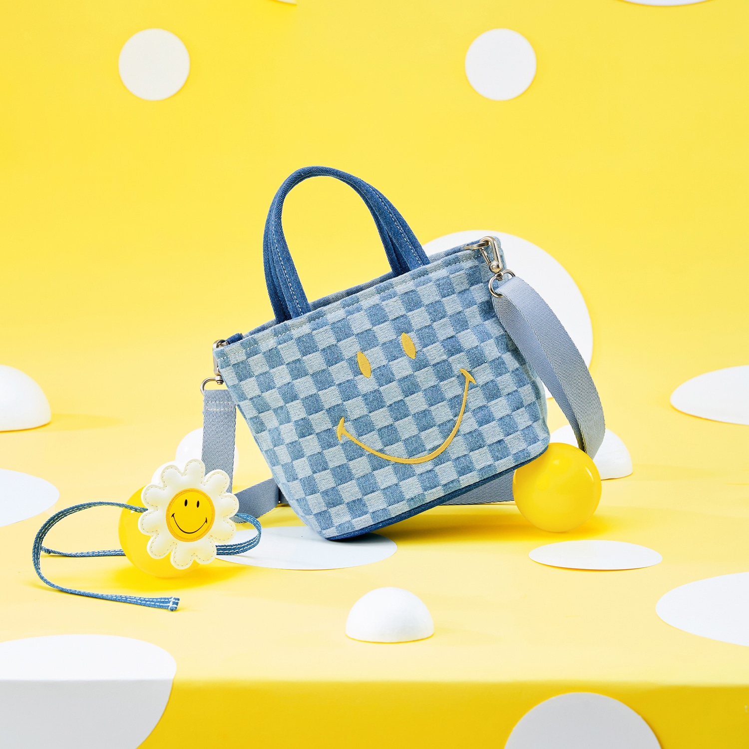 Lee x Smiley Checkered Tote Bag Blue — фото 1