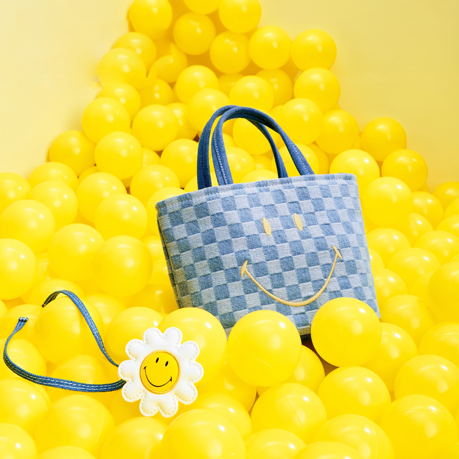 Lee x Smiley Checkered Tote Bag Blue — фото 2