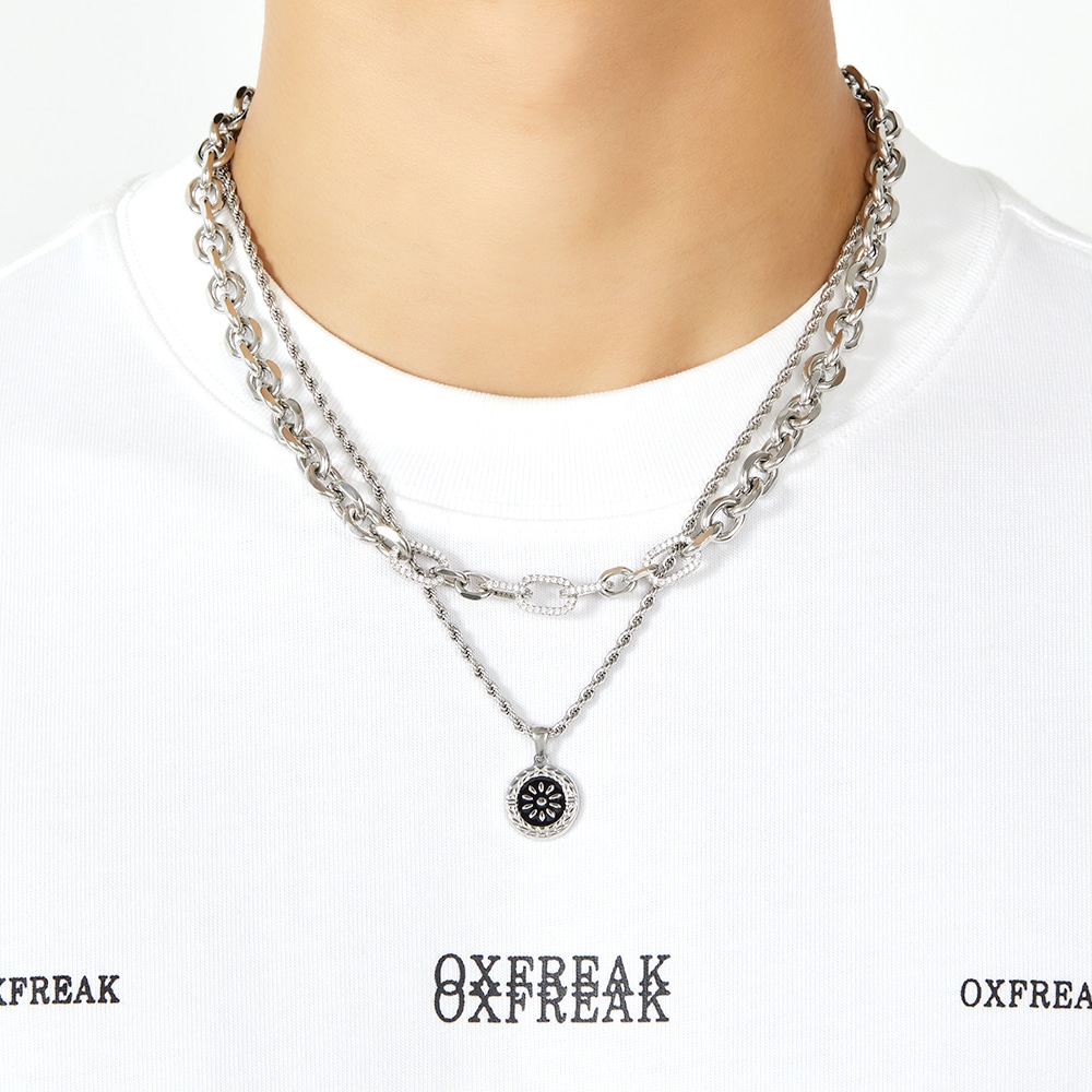 Enfantin Totem Pendant Necklace — фото 1