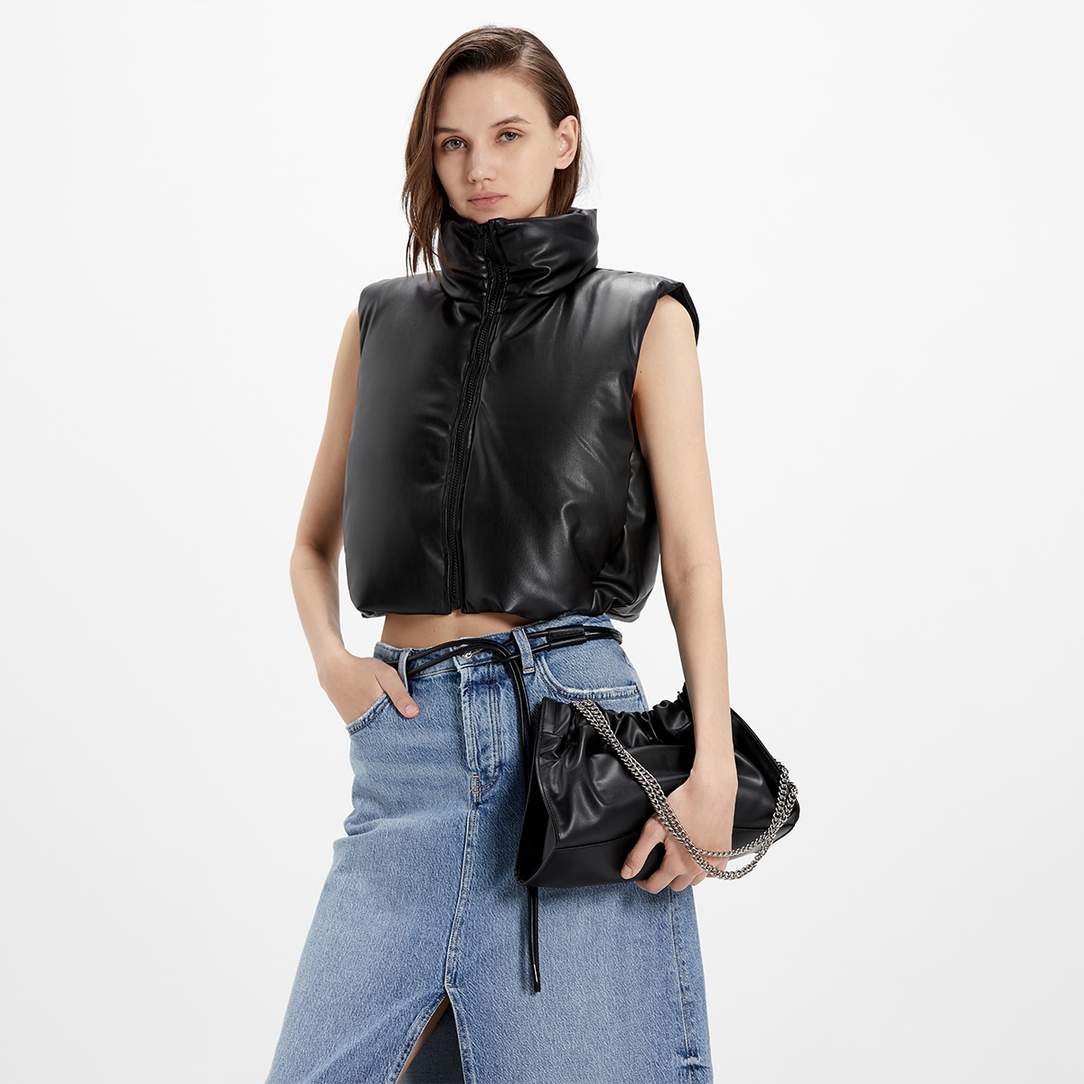 Charles&Keith Soft Large Chain Tote Noir Cream — фото 6