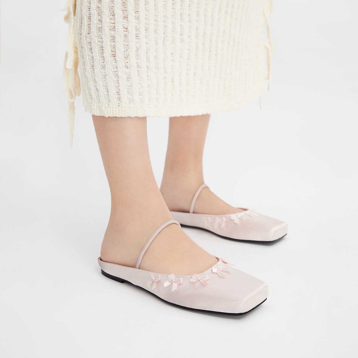 Charles&Keith Charles & Keith Ballet Mules Light Red — фото 5