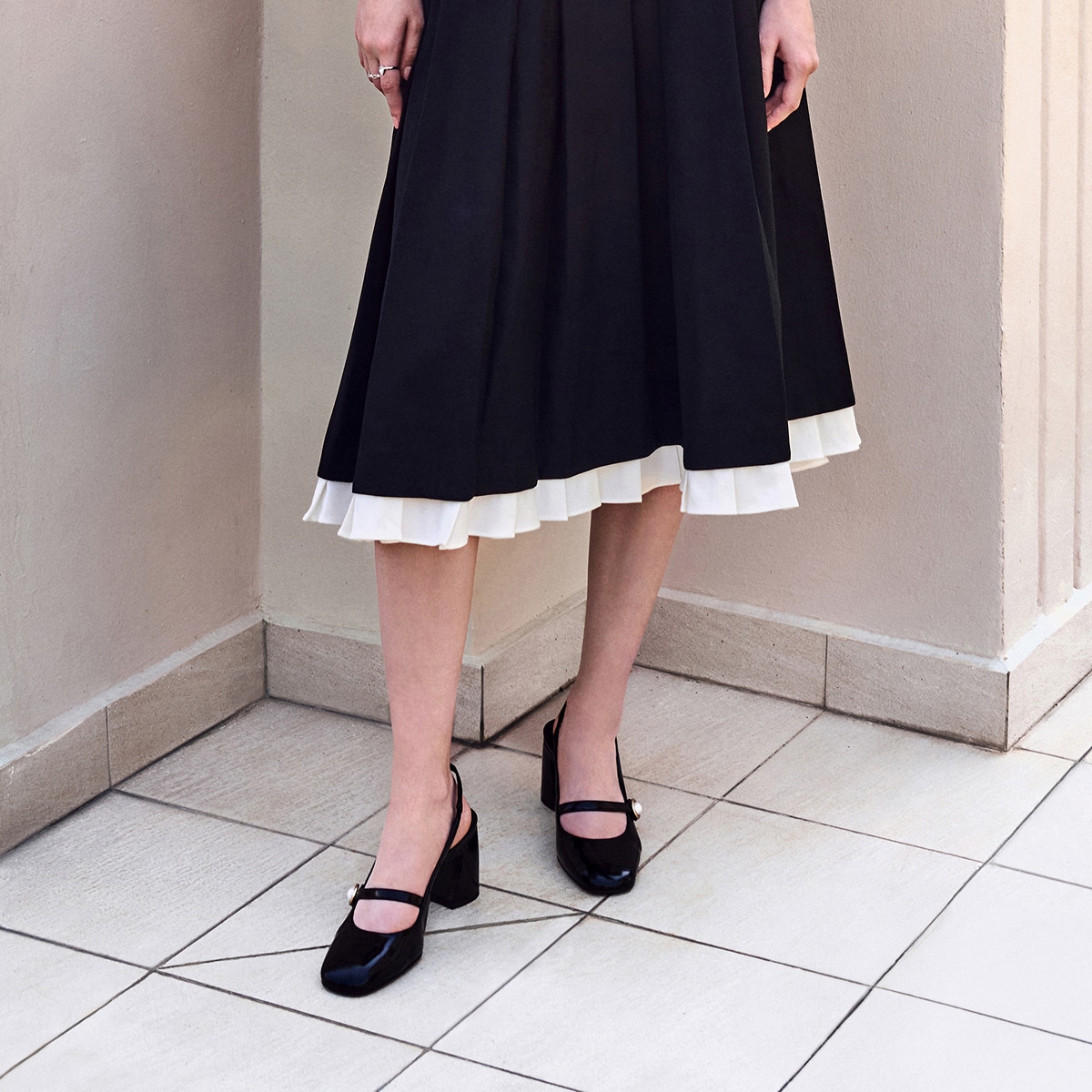 Charles&Keith CHARLESKEITH ck PU 7cm WhiteBlack Box — фото 9