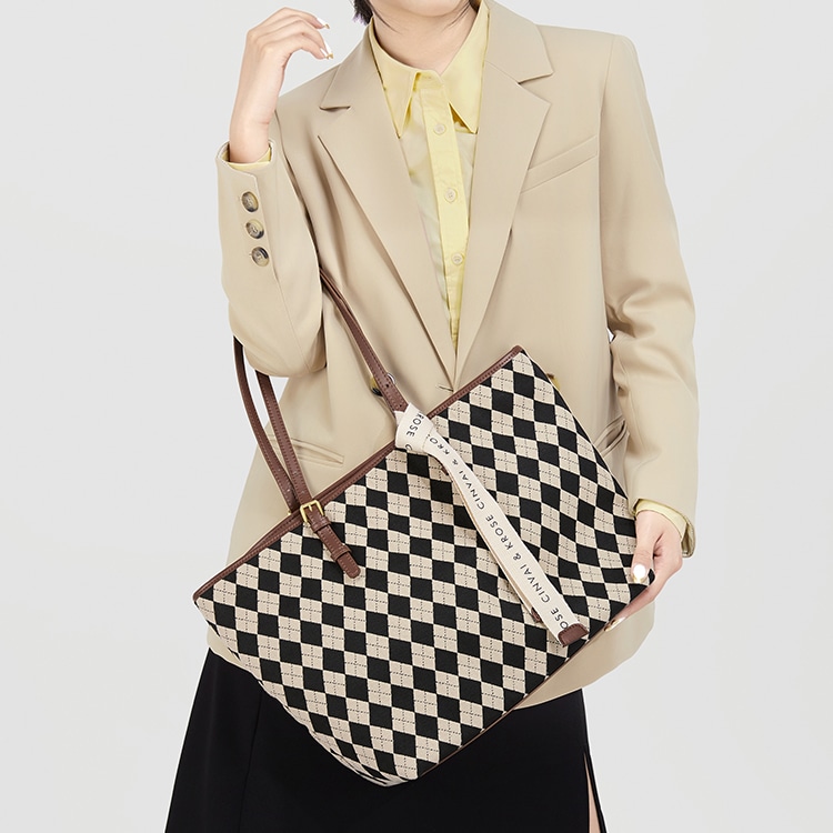 Cinvaikrose pvc Tote — фото 11