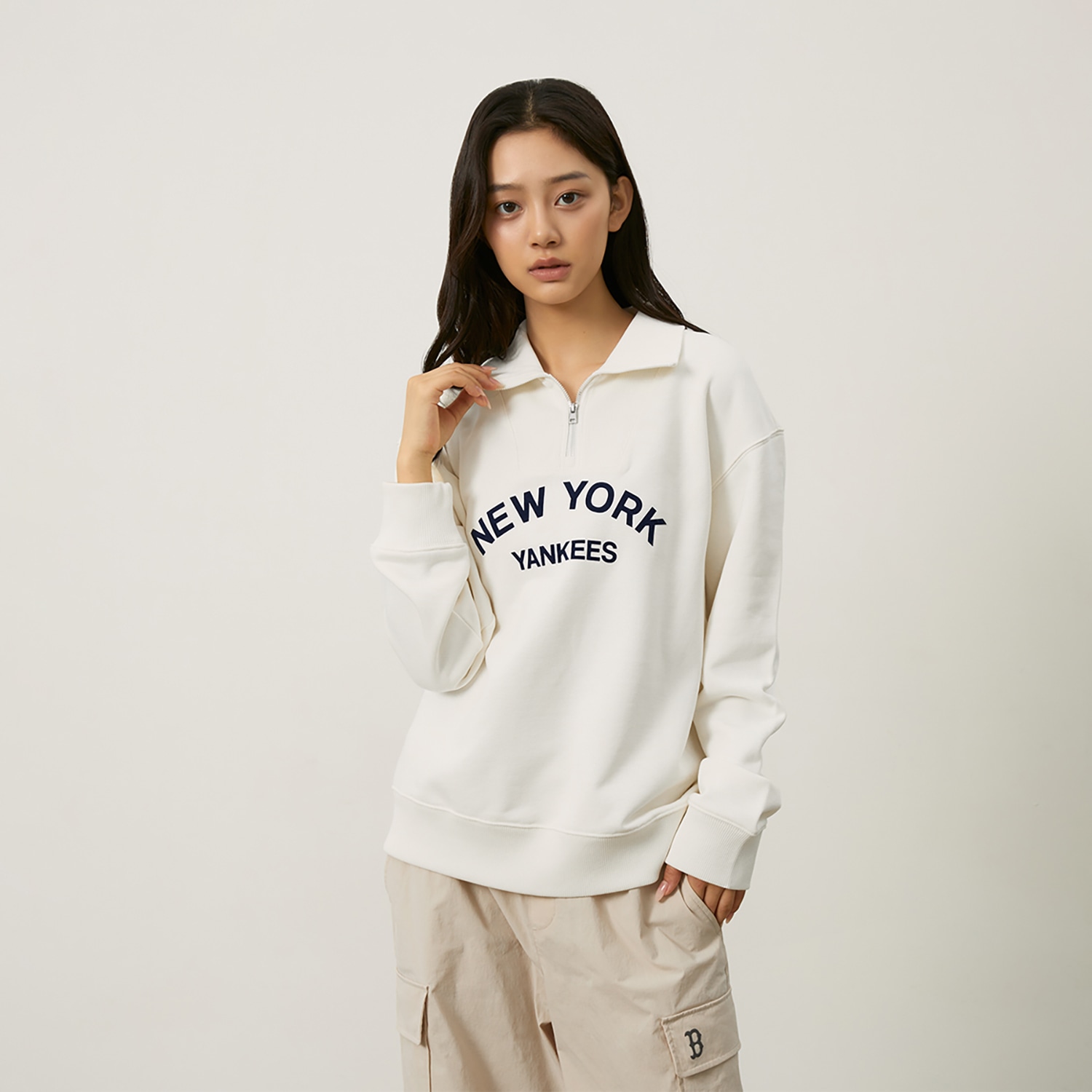 MLB Yankees Retro Sweatshirt Cream — фото 2