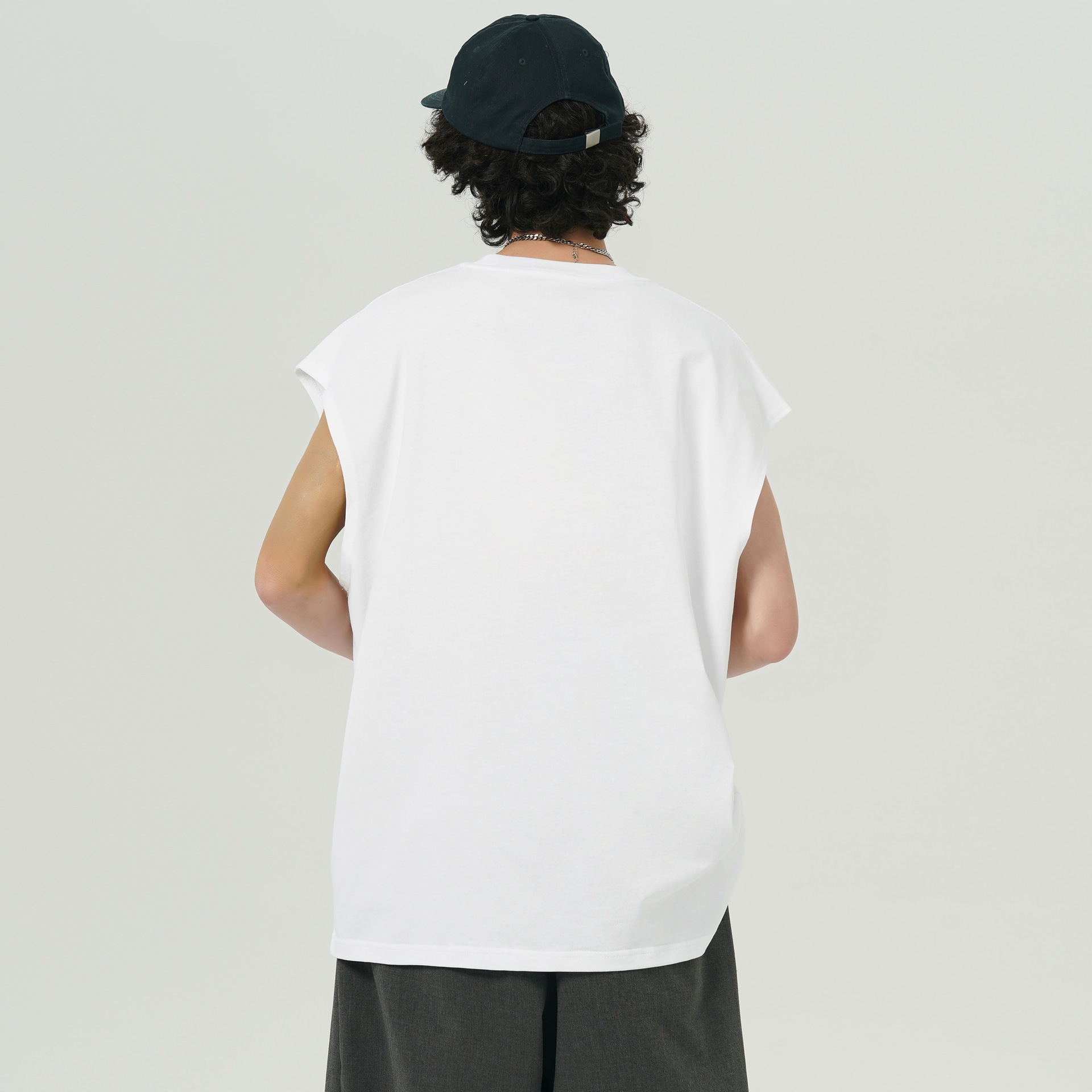 Unthemed Sleeveless Logo Vest — фото 9