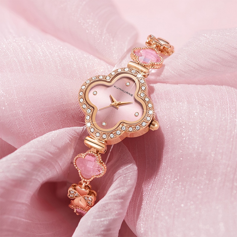 Kun Huang Four Leaf Clover Bracelet Watch — фото 6