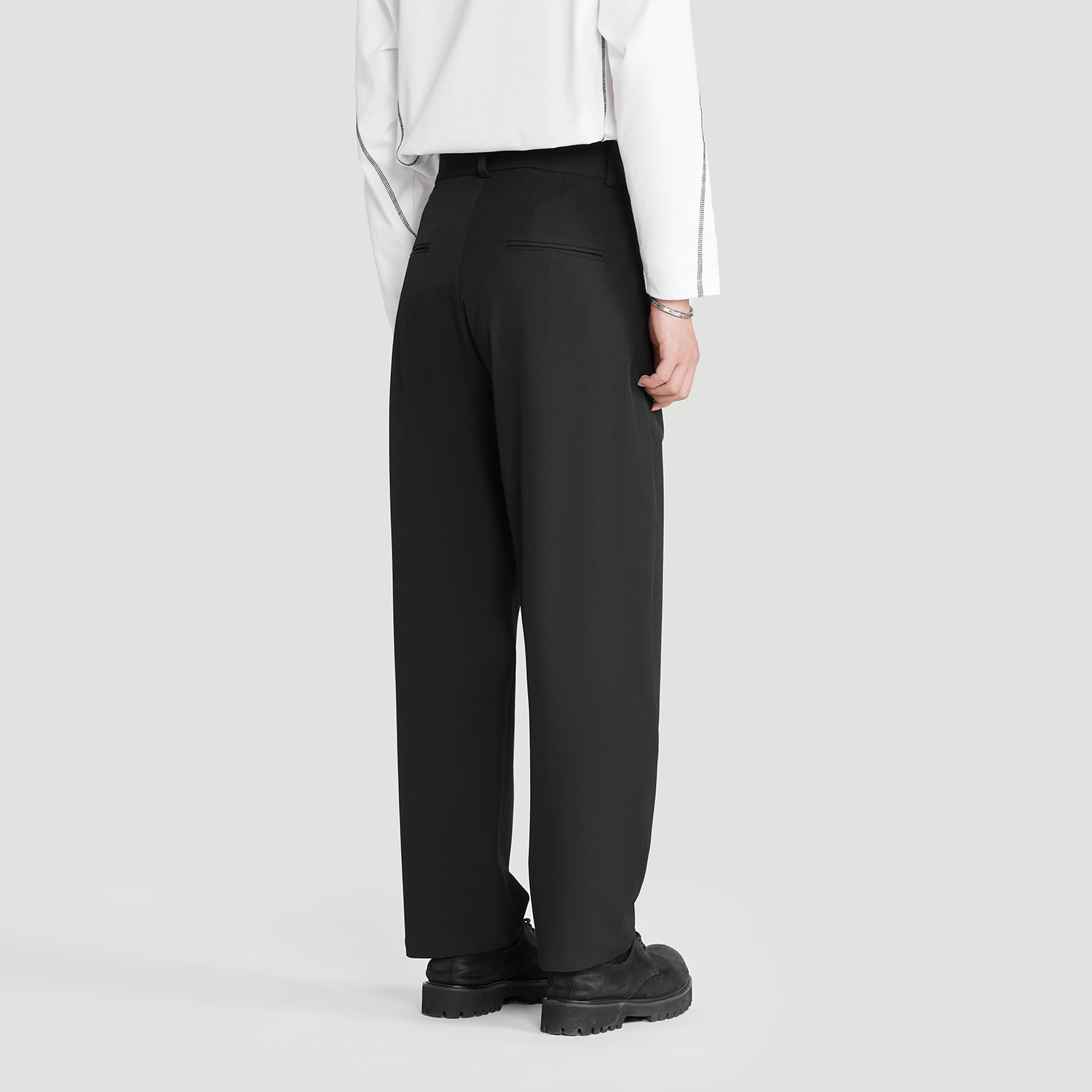 Herbel Pleated Straight Casual Pants Black — фото 8
