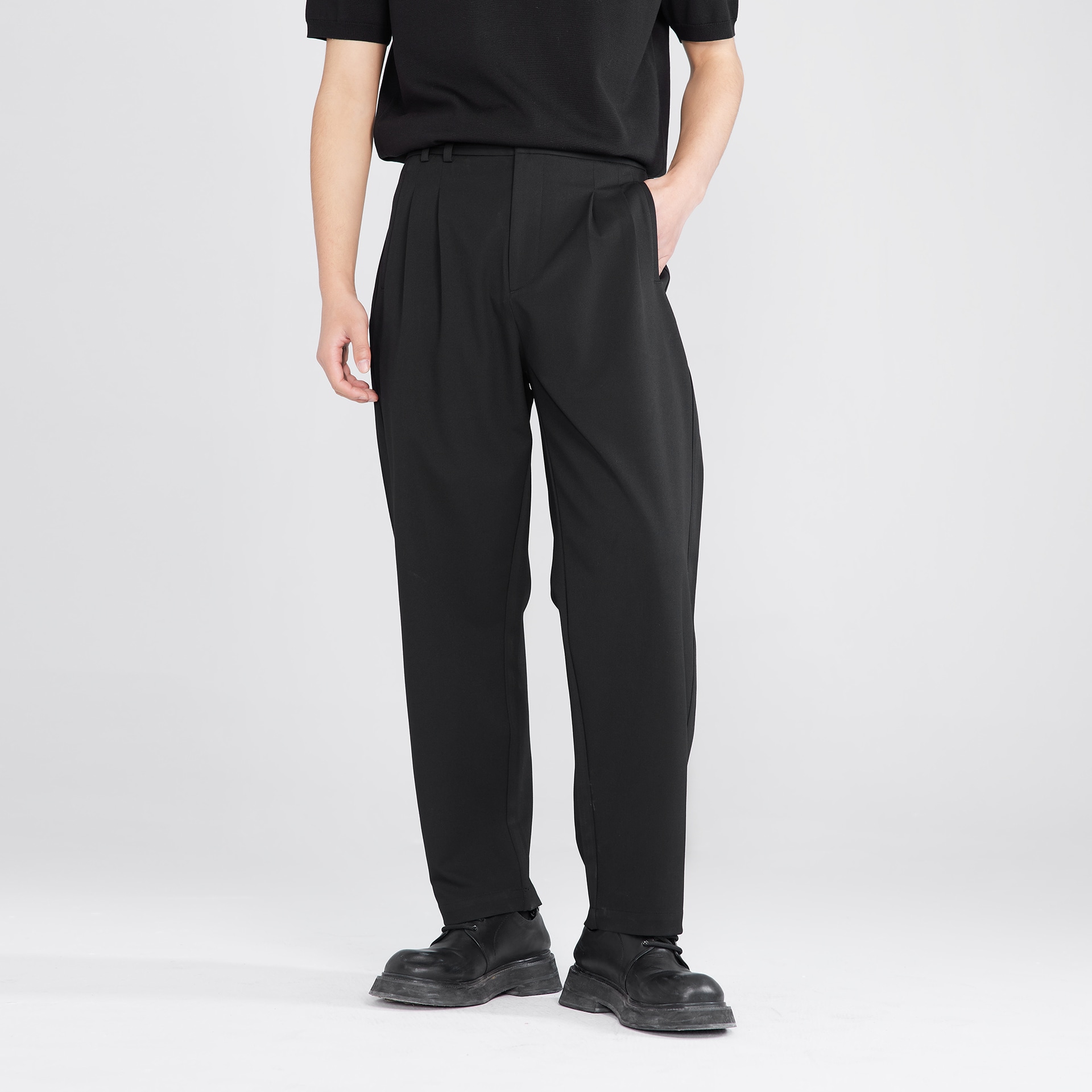 Herbel Pleated Straight Casual Pants Black — фото 3