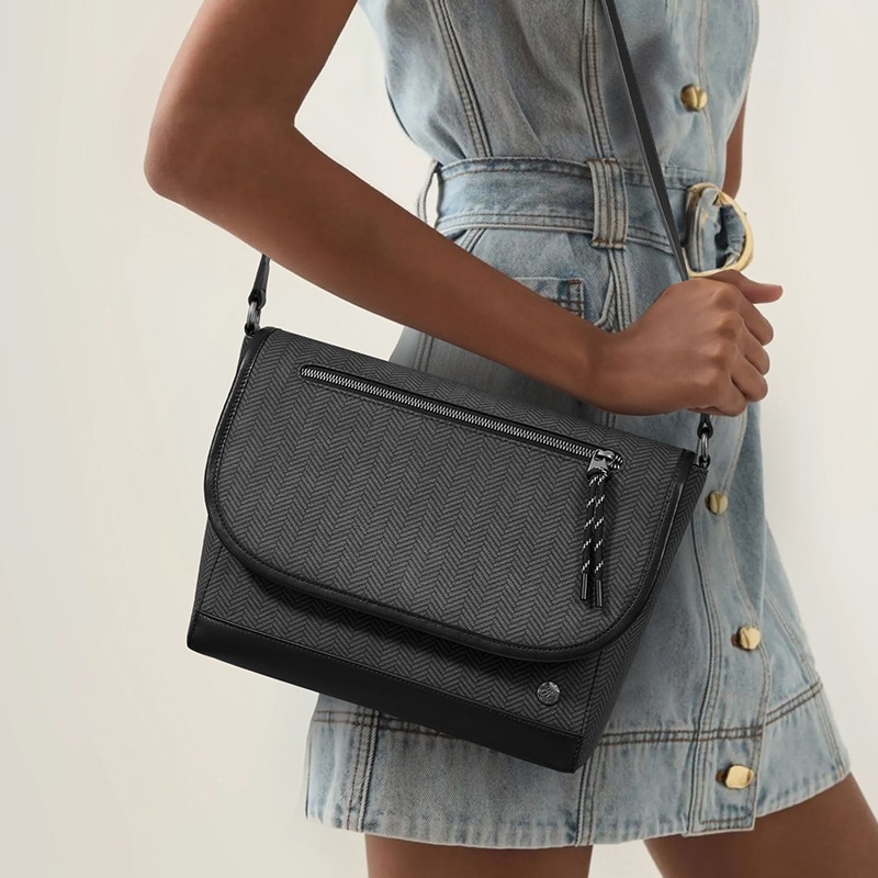 Bvp Classic Messenger Bag Black — фото 2