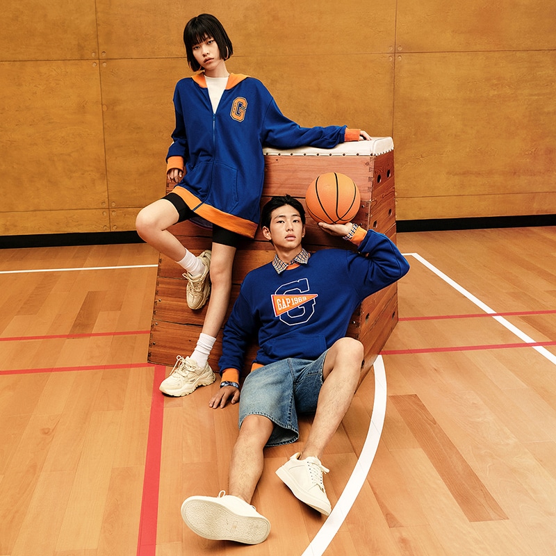 Gap Logo Hoodie — фото 8