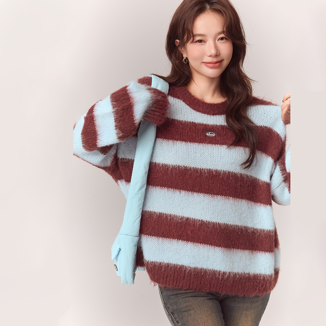 Chuu Sweater Black White Stripes — фото 5