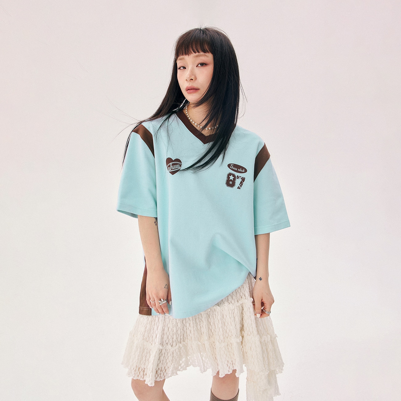 Chuu V-Neck Baby Blue — фото 2