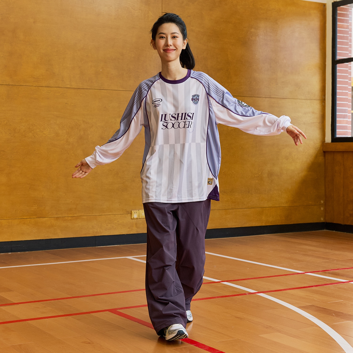 LUSHISI Football Crewneck Long Sleeve Tee — фото 7