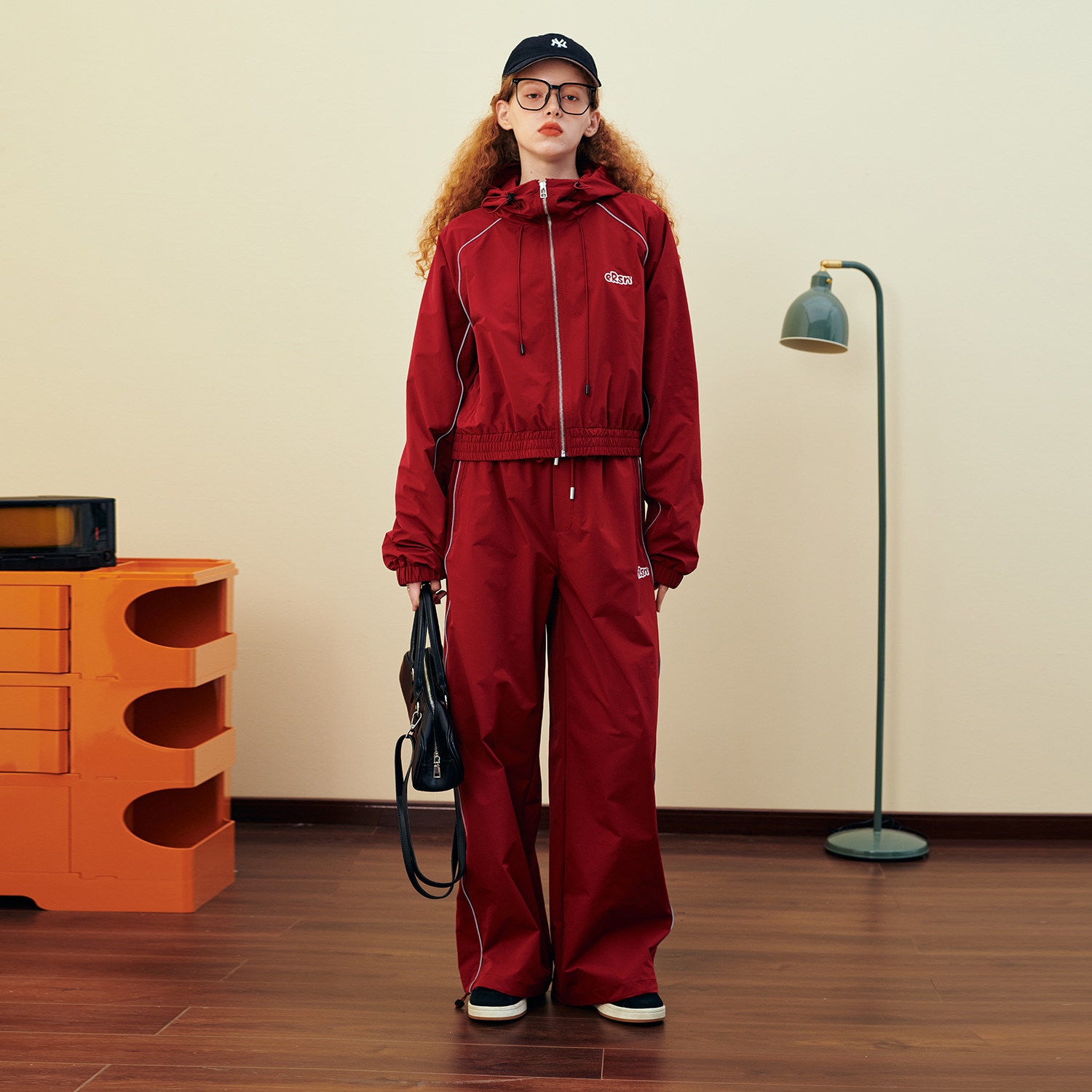 Er Letter Reflective Hoodie and Pants Set — фото 4