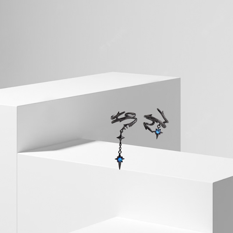 LUCA Dark Thorn Earrings — фото 3