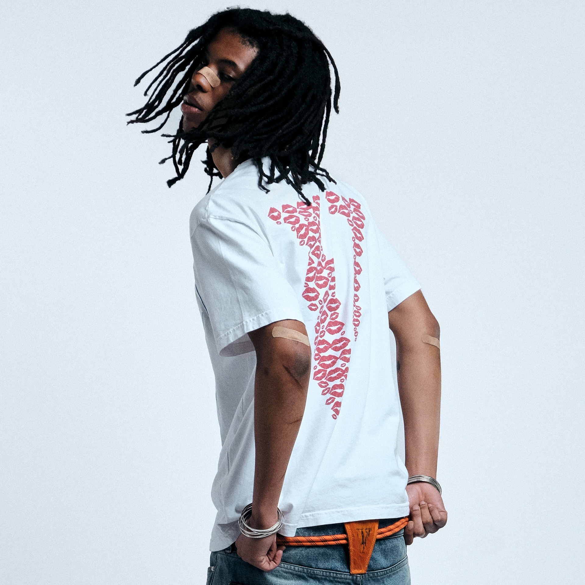 Vlone Staple Kiss Tee — фото 5