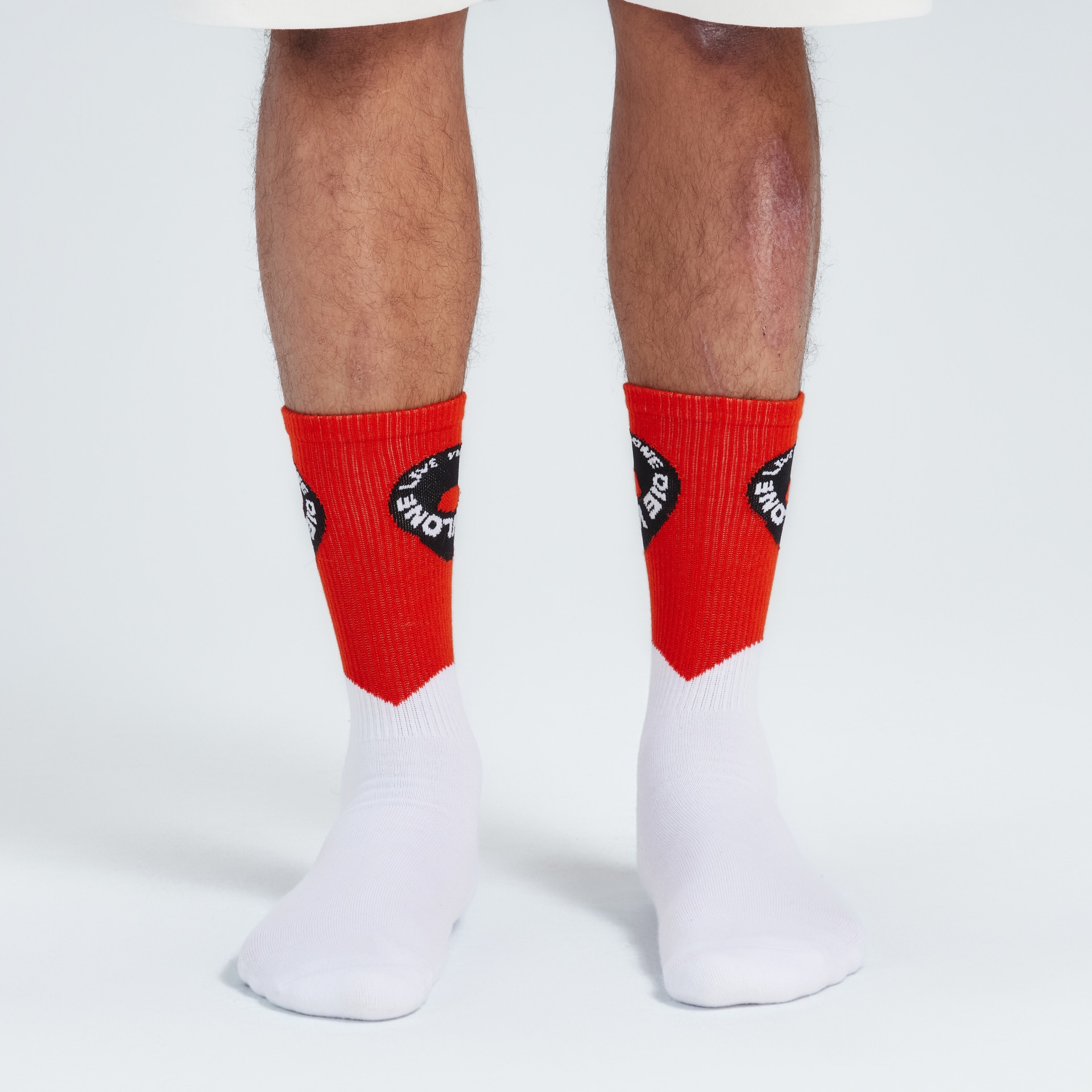 Vlone Одежда (Арт. V-SOCKS004红色) — фото 1