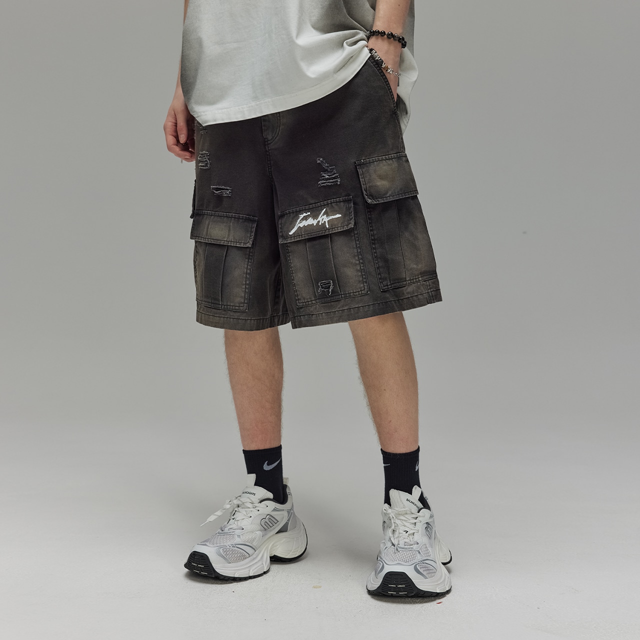 Guuka Cargo Shorts Black — фото 6