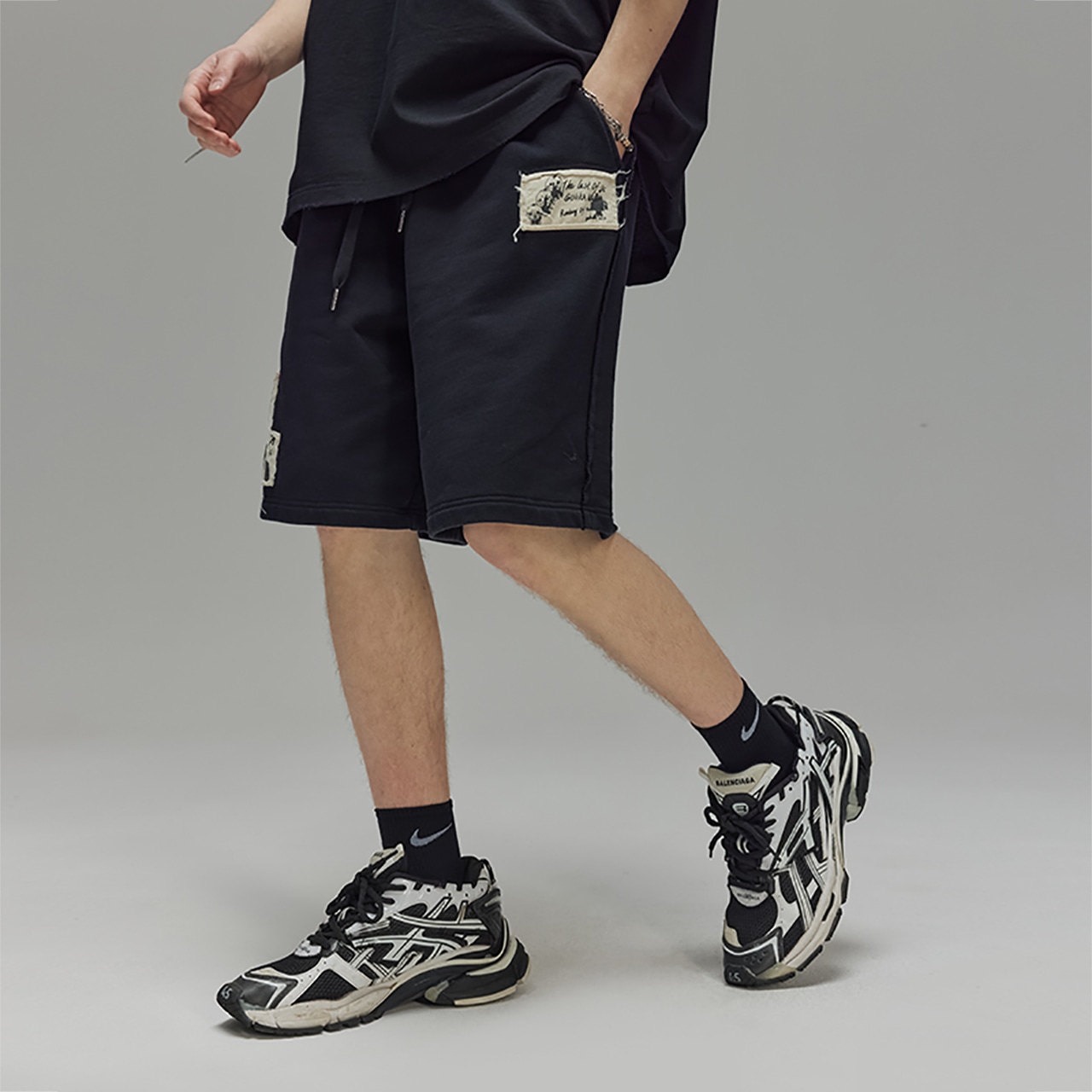 Guuka Shorts Black — фото 4