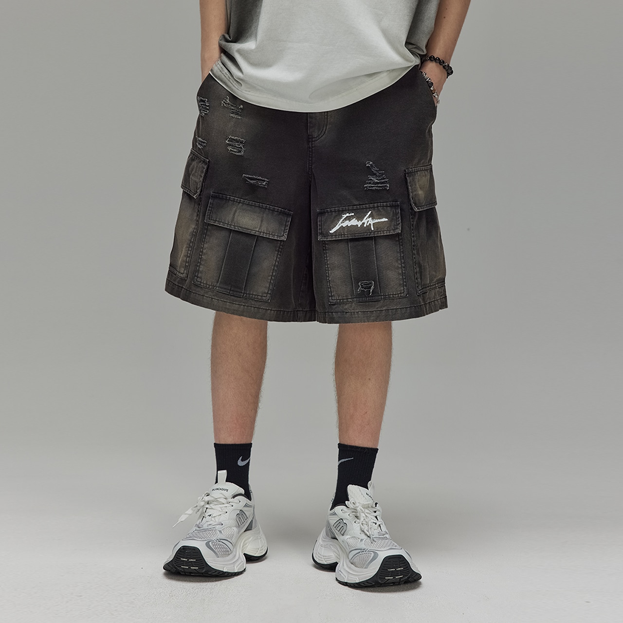 Guuka Cargo Shorts Black — фото 7