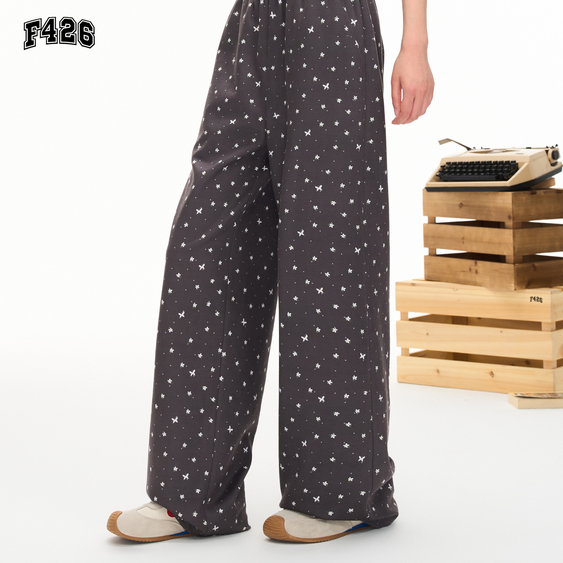 F426 logo — фото 8
