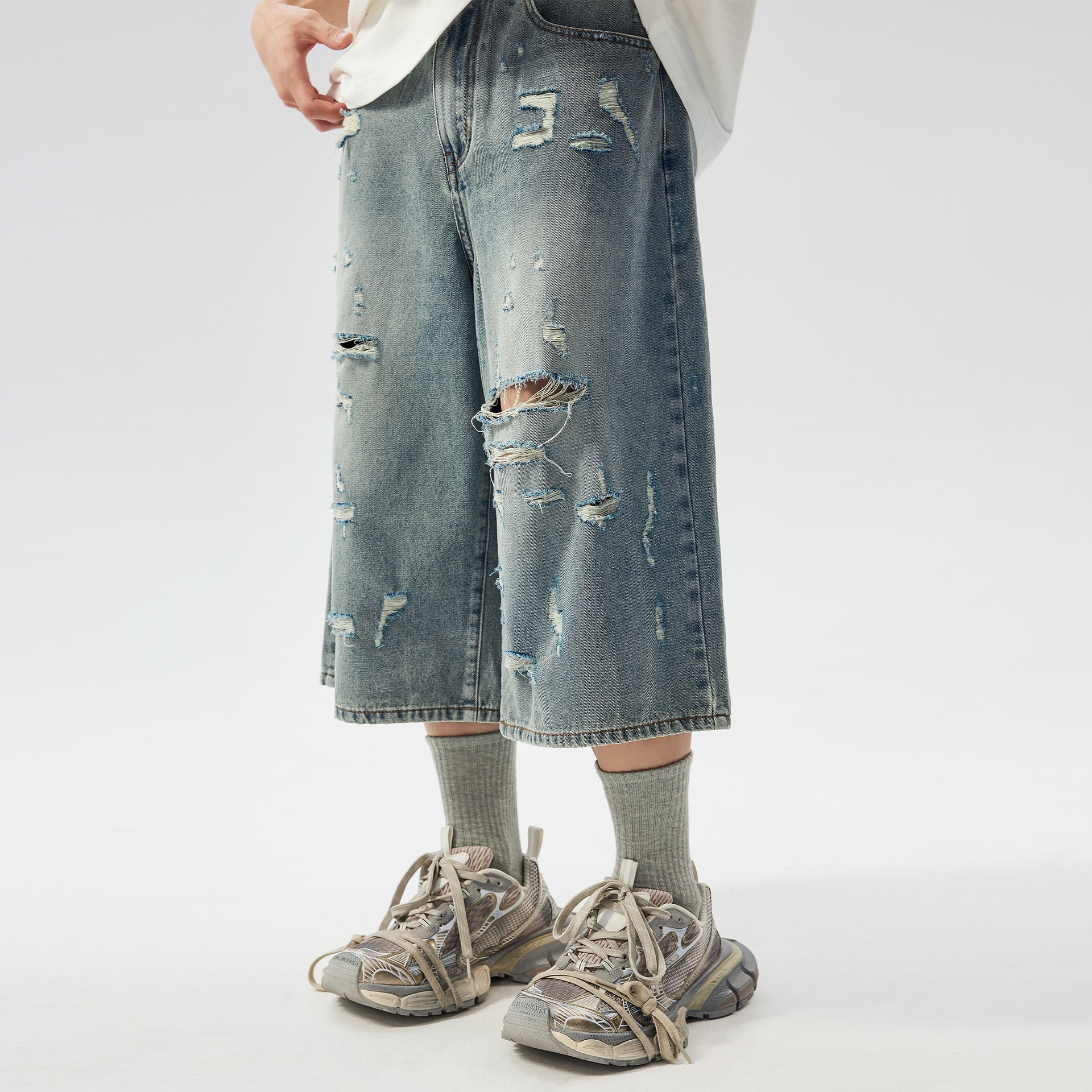 Xinyinsu SS24 Baggy Shorts Blue — фото 5