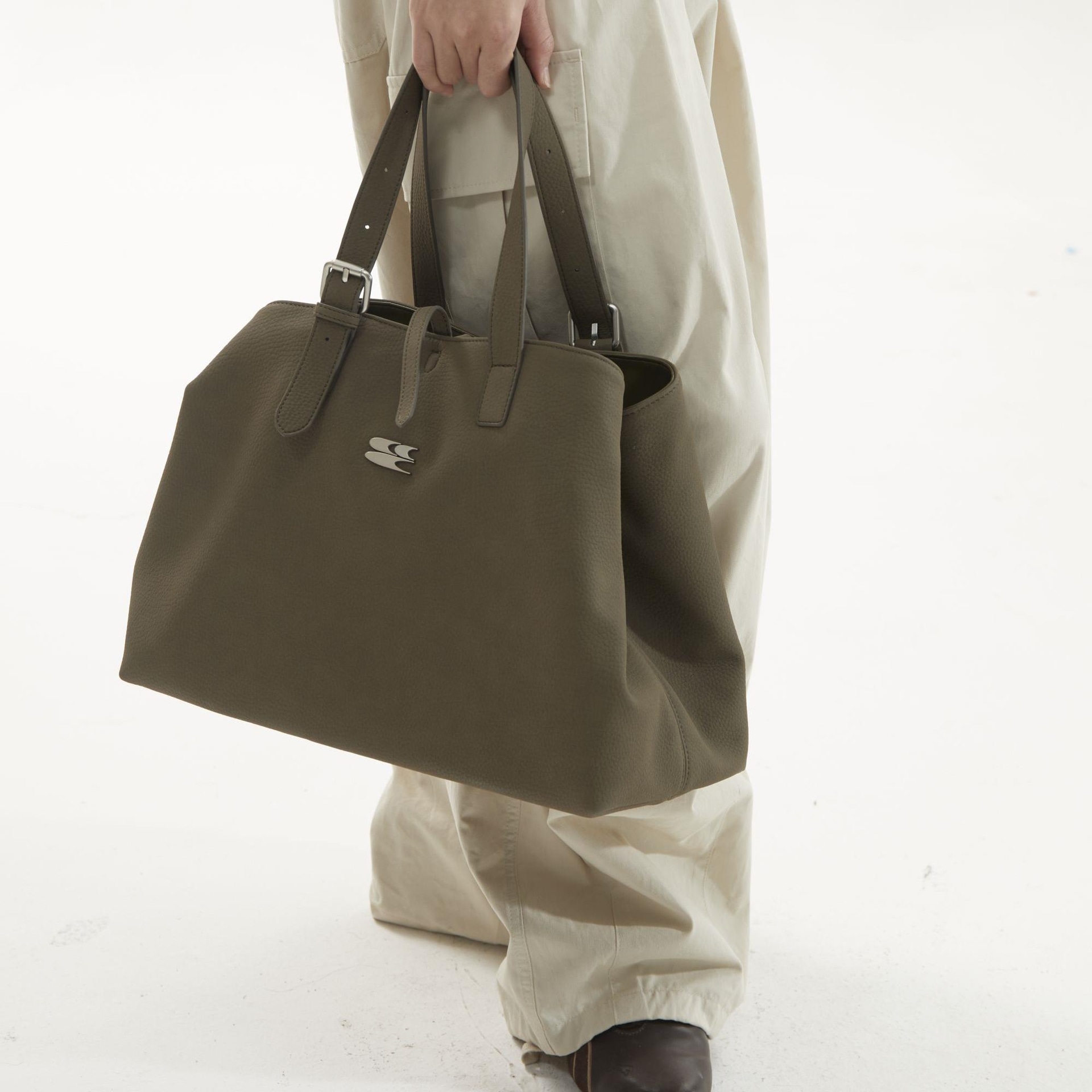 Crying Center Brown PU Bag — фото 3