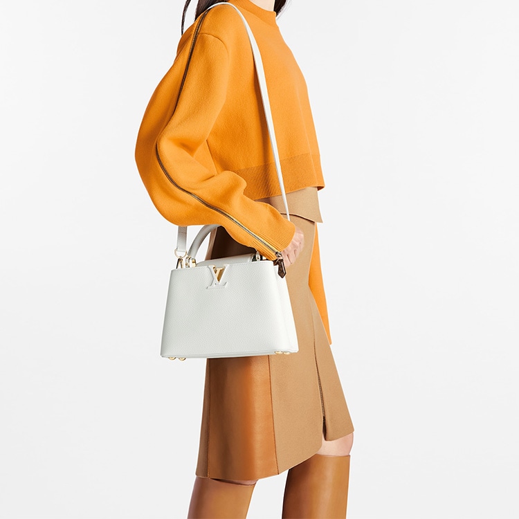 Louis Vuitton Capucines BB TAURILLON — фото 8