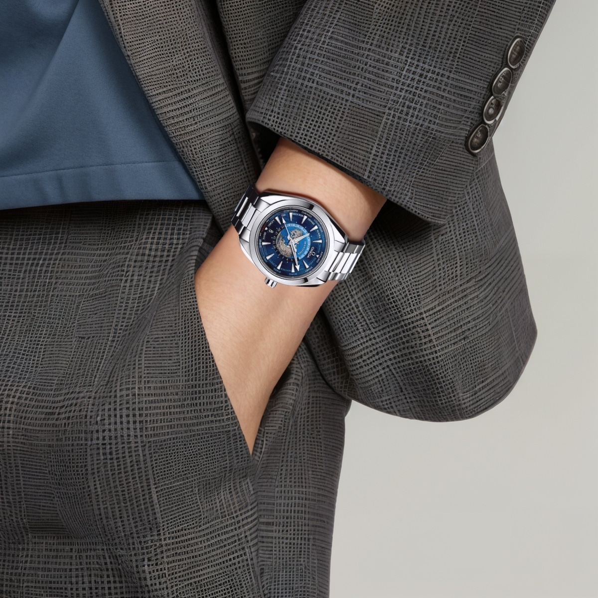 Omega Seamaster GMT 220.10.43.22.03.001 — фото 4